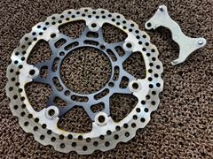 zx6r スタント キャリパー トリプルキャリパー ブラケット - メルカリ