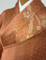 6746］訪問着 美品 中国三大 汕頭刺繍 一つ紋 角立井筒 正絹 着物 袷
