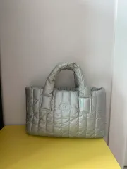 シエンヌ ミニダウンバッグ シルバーのサムネイル