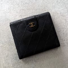 本日限定価格 CHANEL シャネル 二つ折り 財布 レザー アイコン 黒 ココ