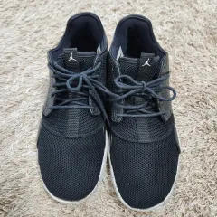 (ヴィンテージボックス) NIKE ジョーダン 正規品 スニーカー メンズ 260 サイズのサムネイル