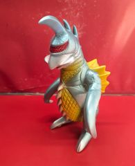 ゴジラ怪獣ソフビ ガイガンミレース リペイント完成品 - メルカリ