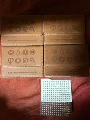 GYM BADGES KT BROWN フリップデッキケース 4つのサムネイル