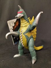 ウルトラ怪獣シリーズ レギオノイド(α) ソフビ - メルカリ