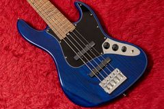 週末特価 美品 FGN フジゲン JMJ52-ASH-DE-M 5弦ベース - メルカリ