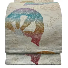 袋帯 逸品 龍村晋 落款 花輪車 流水 箔 ベージュ お太鼓柄 正絹 【中古】のサムネイル