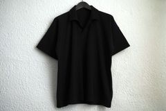 BASICS プリーツポロシャツ / ISSEY MIYAKE HOMME PLISSE(イッセイ