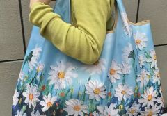 花柄刺繍 ベロア調 ハンドバッグ - メルカリ