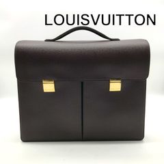 ルイヴィトン セルヴィエットカザン タイガ エピセアA4ノートPC