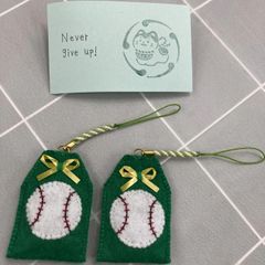 バドミントンシャトル＆だるまお守り ハンドメイド フェルト - メルカリ