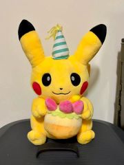 ポケモンセンター10周年 ピカチュウ ぬいぐるみ - メルカリ