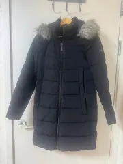 DKNY ブラック フード ファー ダウンのサムネイル