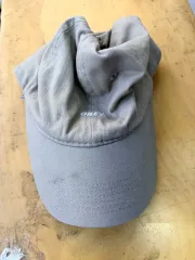 OBEY オベイ ベースボールキャップ 帽子 カーキのサムネイル