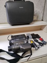 Panasonic SDR-S300 3CCD SDビデオカメラ パナソニック - メルカリ