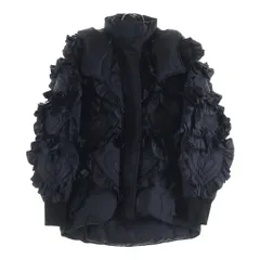 VALENTINO (ヴァレンティノ) SPA HEART JACKET QBCCN00K1LU フローラルハートフリル 中綿ジップアップジャケット ブラックのサムネイル