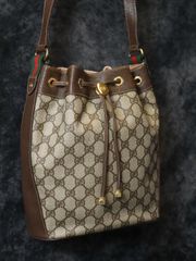 GUCCI グッチ ショルダーバッグ 巾着型 GGスプリーム レザー ブラウン