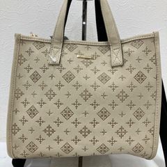 Daily russet モノグラム型押し ワンショルダーバッグ - メルカリ