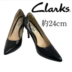 24cmクラークス ナラティブ パテント パンプス 黒 エナメル ポインテッドトゥ Clarks NARRATIVEのサムネイル