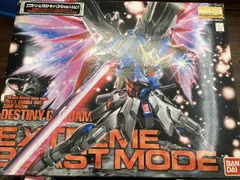 プラモデル バンダイ 1/100 デスティニーガンダム エクストリームブラストモード MG 「機動戦士ガンダムSEED DESTINY」のサムネイル