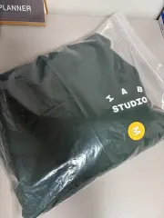 (新品)アイエプスタジオ ダークグリーン フーディー mのサムネイル