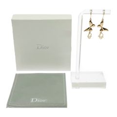 Y607-128 ChristianDior ロゴ ラインストーン フックピアス - メルカリ