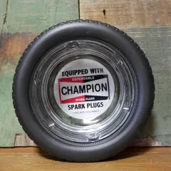 CHAMPION タイヤアッシュトレイ 卓上灰皿 チャンピオン PLUG TIRE ASHTRAYのサムネイル