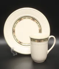 ウェッジウッド プレート 皿 21cm マグカップ 2点セット カールトン WEDGWOODのサムネイル