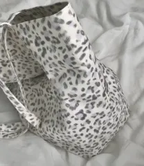 チェニー cenny Big Milky Cowのサムネイル