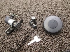 s*a様 CBR600RR PC40 純正 キーセット＆ECU 鍵/キーシリンダ - メルカリ