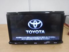 V2569)中古_SDナビ☆TOYOTA□NSZT-Y66T【セキュリティ解除・動作確認済