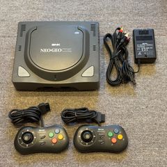 SNK NEOGEO【ネオジオ】 本体 コントローラー2つ付 - メルカリ