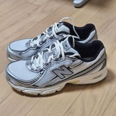 NEW BALANCE U740MC2 28CM - メルカリ