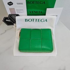 ボッテガヴェネタ 新品 カセット二つ折りウォレット限定色イエロー財布
