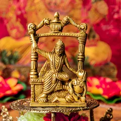 バガラームキー　バグラムキ　Baglamukhi　マハーヴィディヤー　悪を成敗する女神　重厚なブラス製　高さ：約10cmのサムネイル