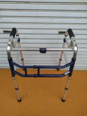 看護・介護用品 ［409］歩行器 歩行車 歩行補助 スライドフィット 持ち
