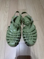 新品 :) メデュース サンダル オリーブ 245のサムネイル
