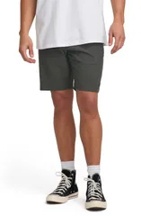 ビラボン メンズ ボトムス ハーフパンツ・ショーツ ショートパンツ Billabong Crossfire Submersible Shorts Asphaltのサムネイル