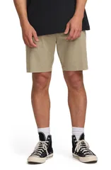 ビラボン メンズ ボトムス ハーフパンツ・ショーツ ショートパンツ Billabong Crossfire Submersible Shorts Khaki カーキのサムネイル