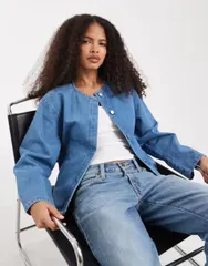 エイソス レディース アウター ジャケット・ブルゾン デニム ASOS DESIGN denim bomber jacket in midwash blue ブルーのサムネイル