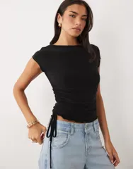 エイソス レディース トップス シャツ キャップ ASOS DESIGN lettucedge cap sleeve with ruching channel Black ブラックのサムネイル