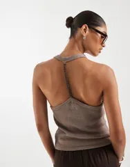 エイソス レディース トップス シャツ ニット ホルター ASOS DESIGN knit halter top with beads in mocha モカのサムネイル