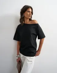 トップショップ レディース トップス Tシャツ Topshop fallen shoulder tshirt Black ブラックのサムネイル