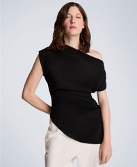 forme オフショルダー トップOFF SHOULDER TOP 東原亜希 forme オフショルダー トップOFF SHOULDER TOP 東原亜希 - メルカリ