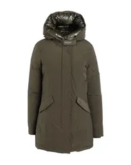 ウール リッチ レディース アウター ジャケット・ブルゾン パファージャケット WOOLRICH Military Green グリーンのサムネイル