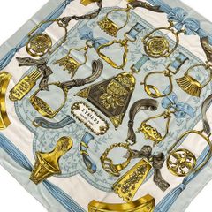 u*d様 新品 HERMES カレ70 ETRIERS シルクスカーフ u*d様 新品 HERMES カレ70 ETRIERS シルクスカーフ - メルカリ
