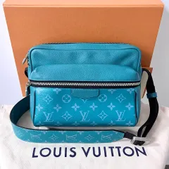 限定モデル Louis Vuitton タイ アウトドア モノグラム スリングバック メッセンジャーバッグ バッグのサムネイル