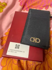 FERRAGAMO フェラガモ ジッパー カード 財布のサムネイル