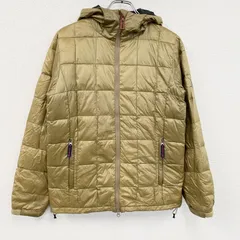 HELLY HANSENN　ヘリーハンセン　ダウンジャケット　ダウン80%　金色　ゴールド　Lサイズ　古着【値引き交渉OK！】のサムネイル