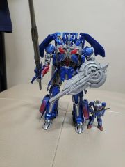 トランスフォーマー オプティマス・プライム ミニスケールレプリカ