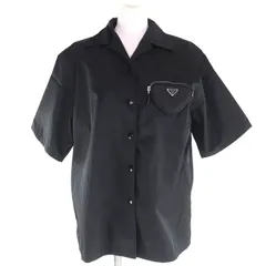 極美品★PRADA プラダ 24X702 Re-Nylon トライアングルロゴプレート ポーチ付 半袖シャツ ブラック 38 イタリア製 正規品 レディースのサムネイル